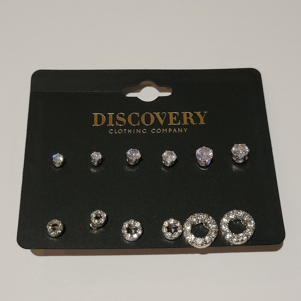 Discovery Clothing Company 6 Pairs of Siver Tone Earrings